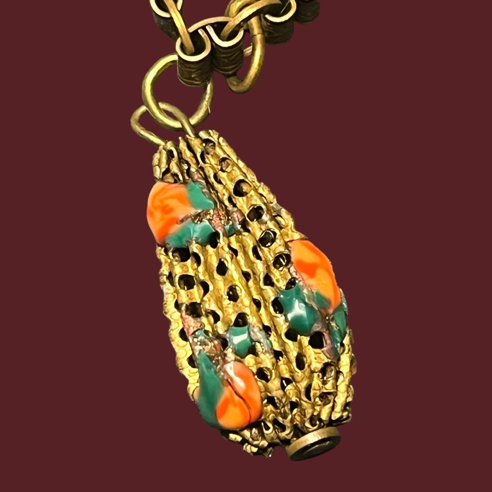 Vintage Brass Charm Bracelet with 13 Unique Charms - Picture 9 of 13